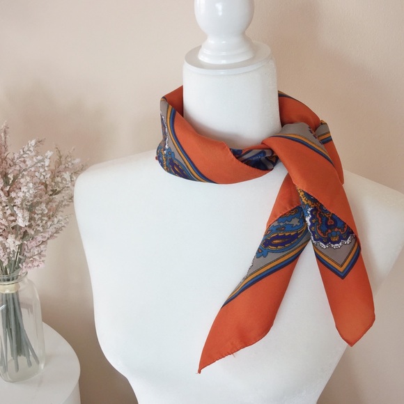 VINTAGE 1960's Scarf Mandala Peacock Inspired Design - Picture 2 of 4